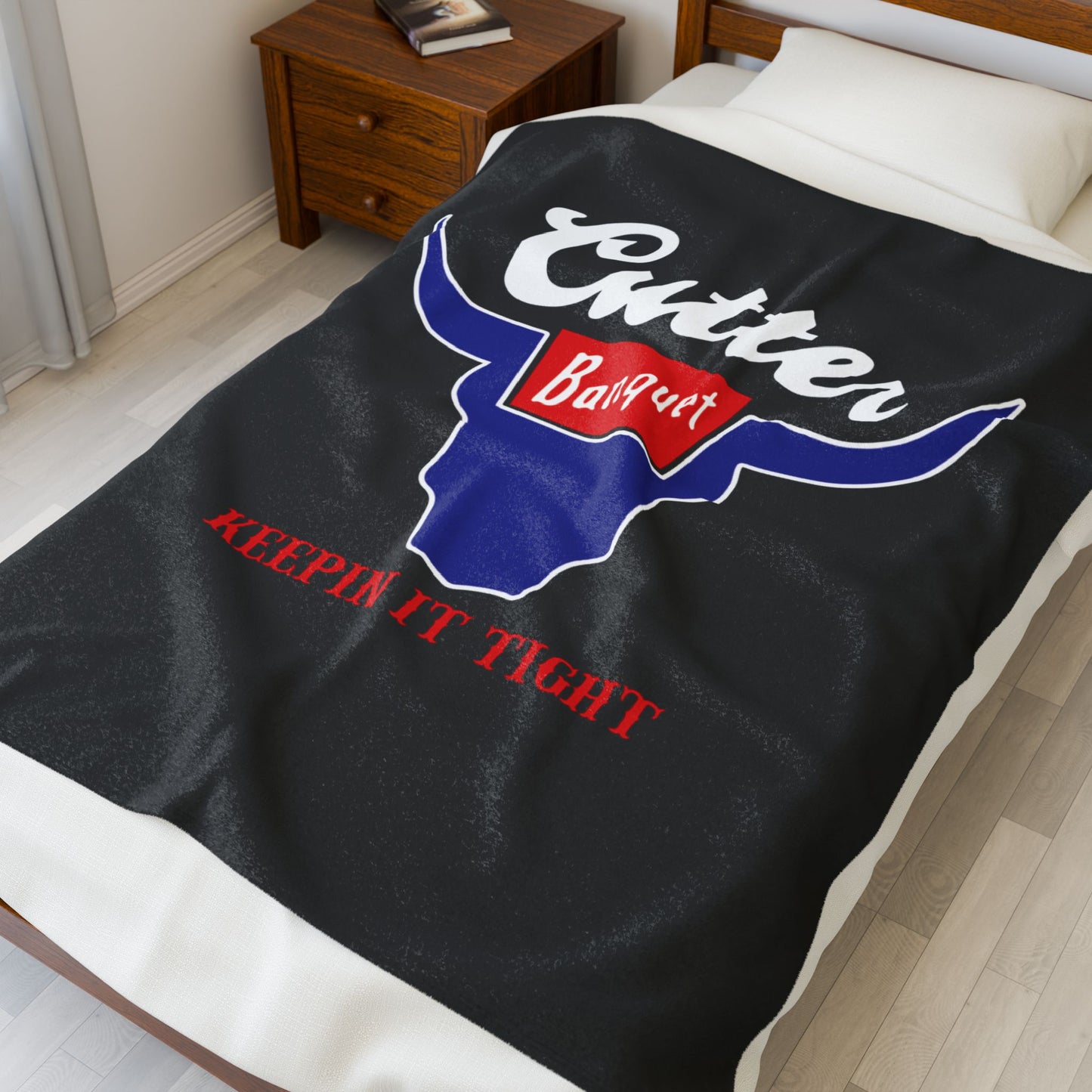 Plush Blanket - Cozy Velveteen Design