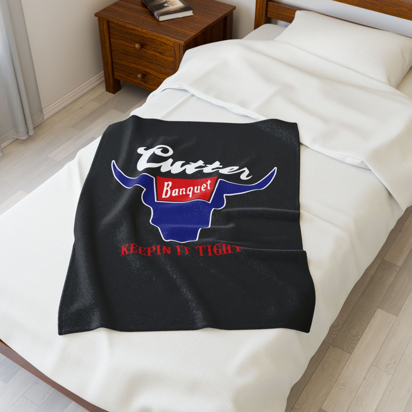 Plush Blanket - Cozy Velveteen Design